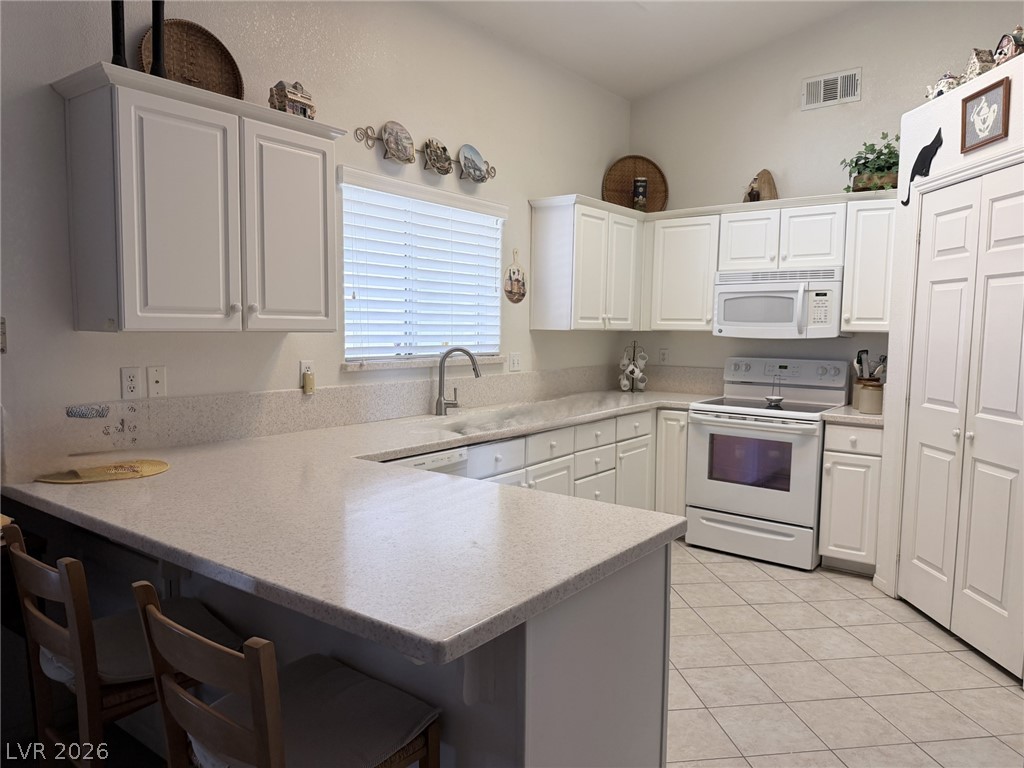 2031 South Blagg Road Property Photo 12