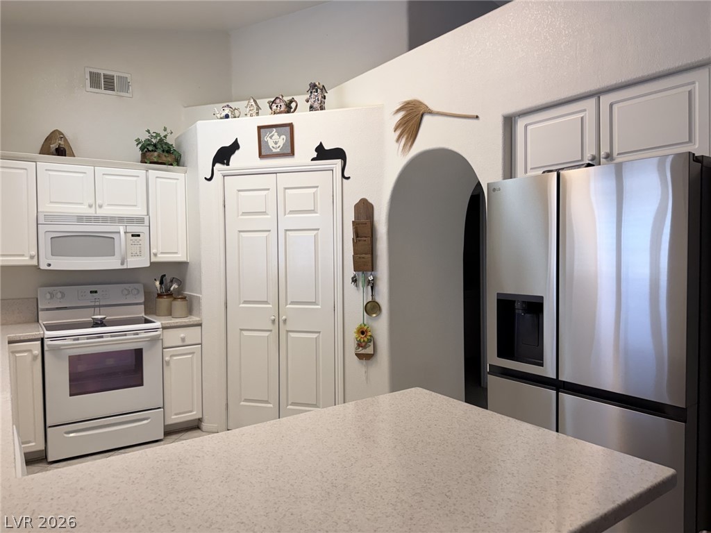 2031 South Blagg Road Property Photo 13