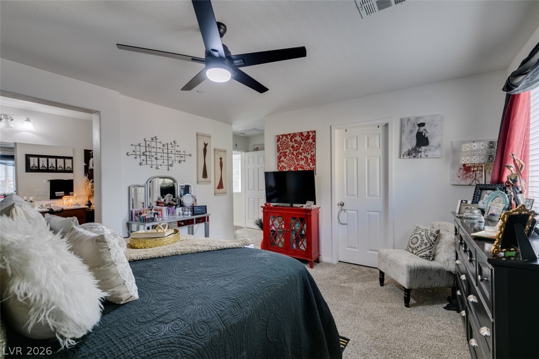 1525 Spiced Wine Avenue 17105 Property Photo 13