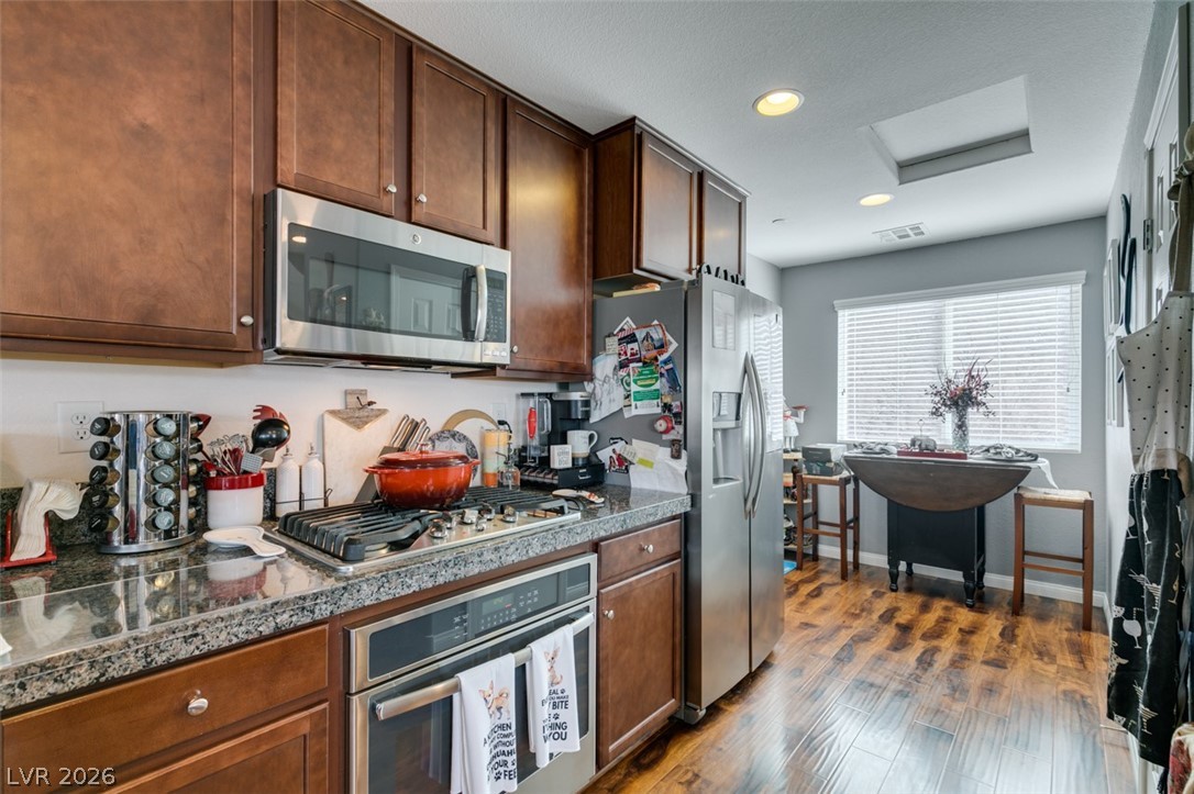1525 Spiced Wine Avenue 17105 Property Photo 37