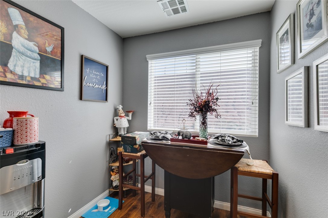 1525 Spiced Wine Avenue 17105 Property Photo 38