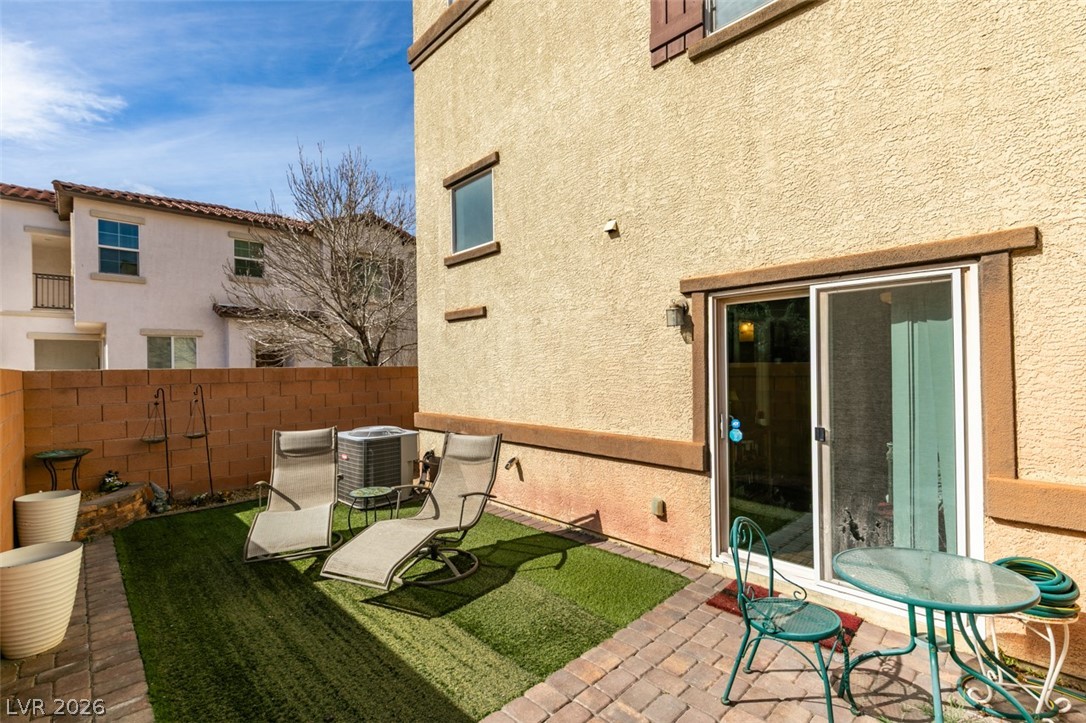 1525 Spiced Wine Avenue 17105 Property Photo 44