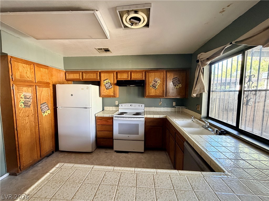 4563 Kenmare Way Property Photo 14