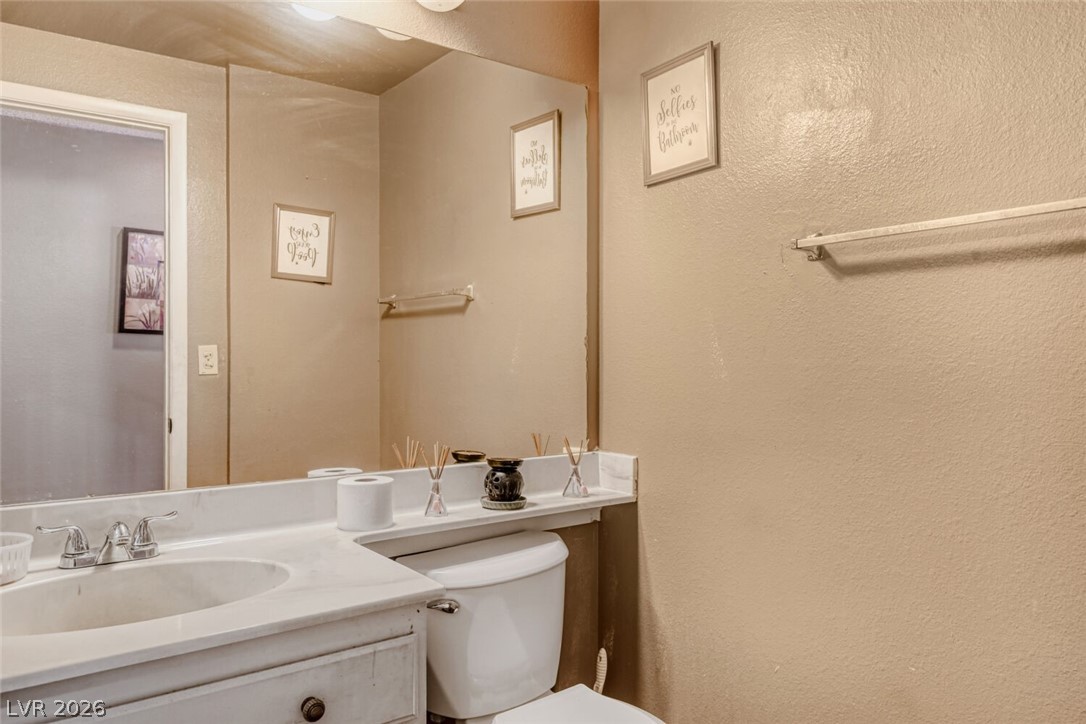 4563 Kenmare Way Property Photo 24
