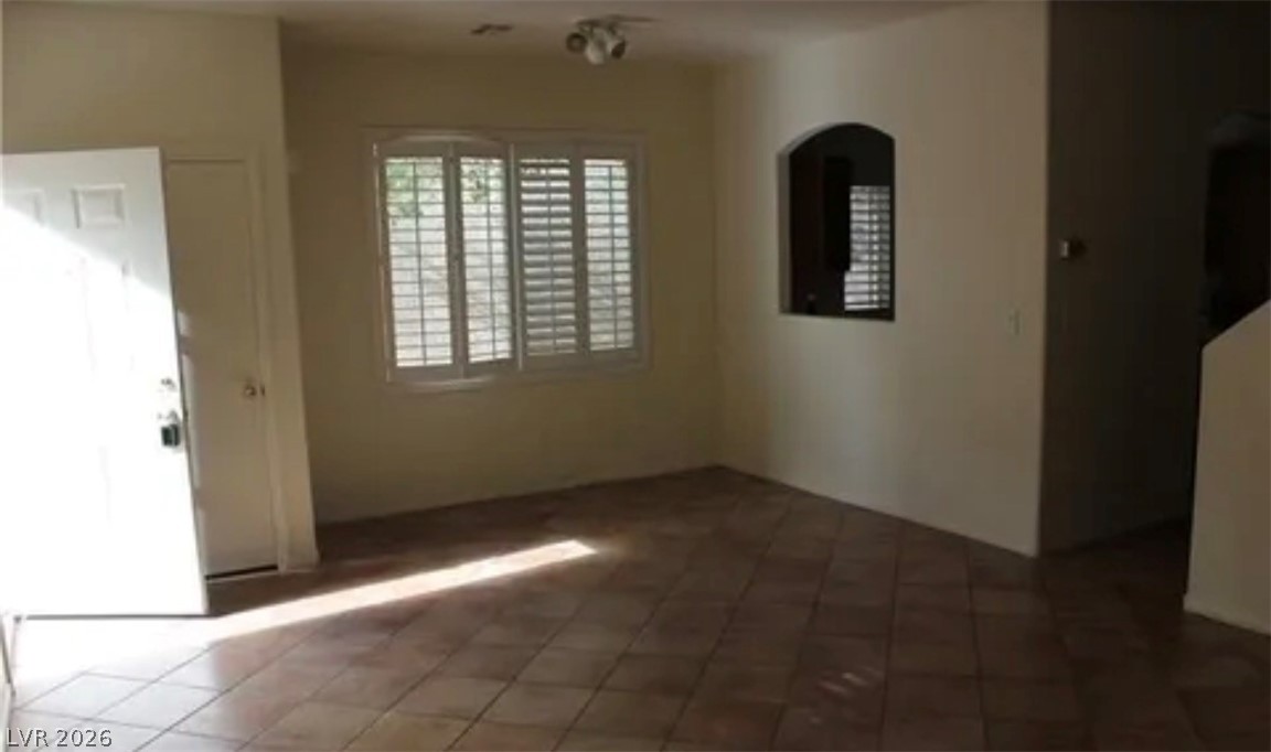 10021 Via Toro Avenue Property Photo 3