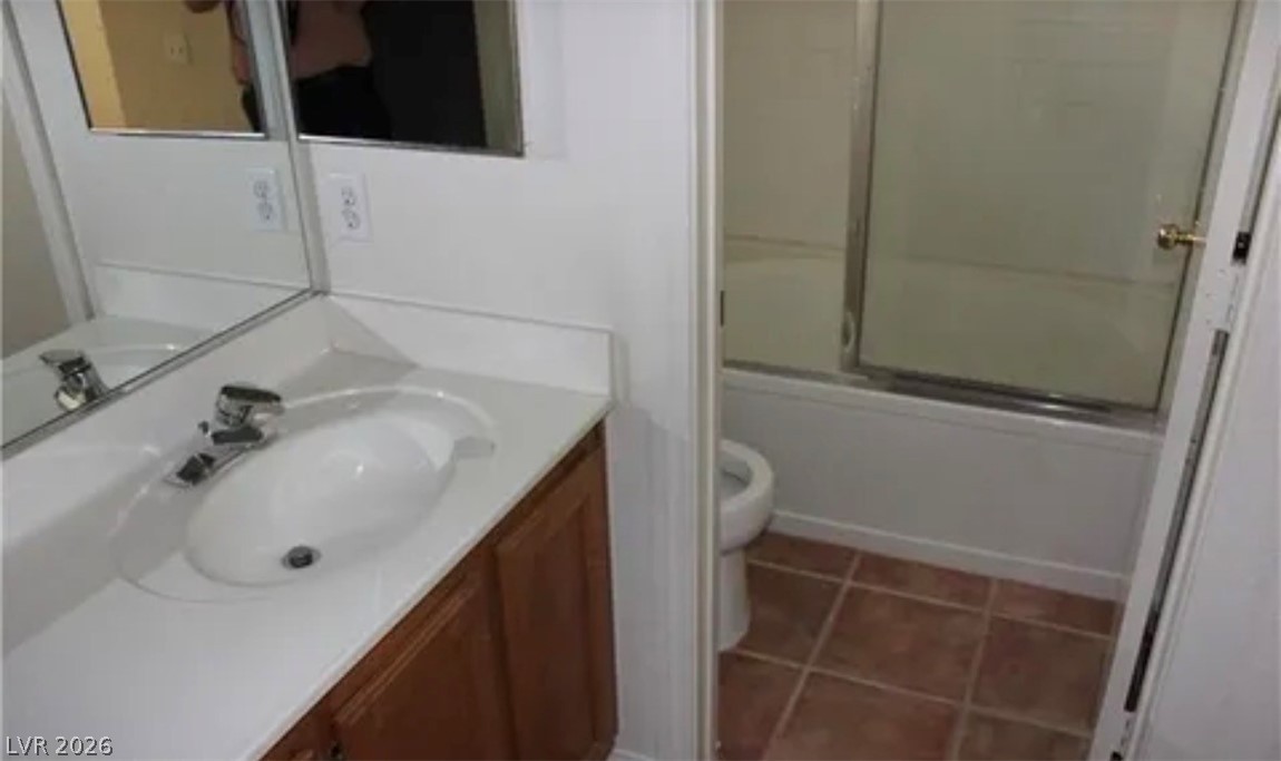10021 Via Toro Avenue Property Photo 12