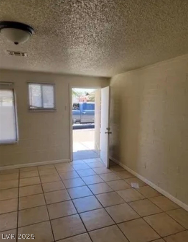 2417 Saint George Street Property Photo 7