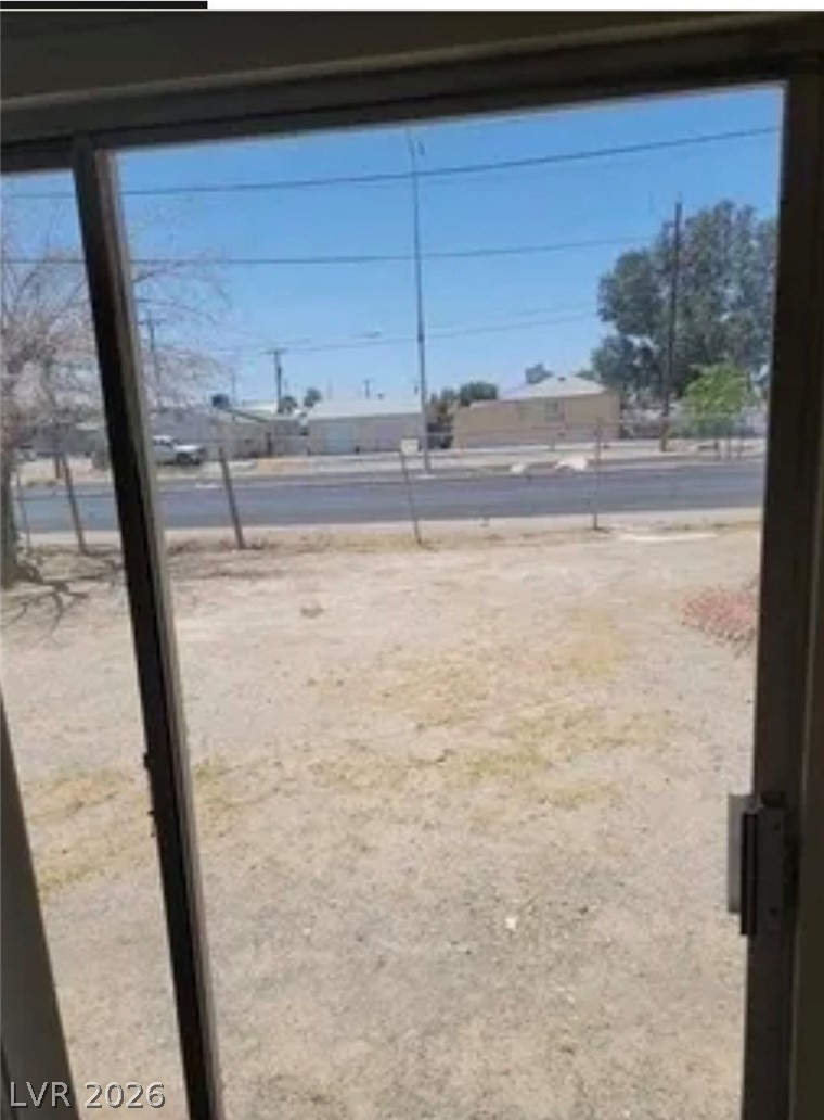 2417 Saint George Street Property Photo 8