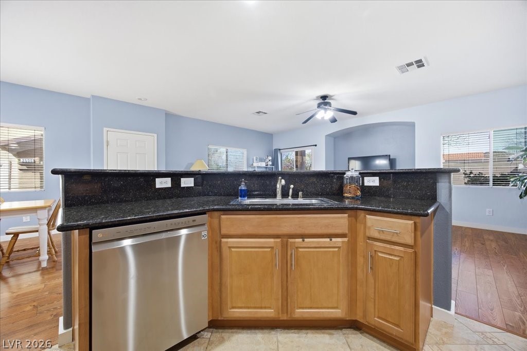 2502 Crafty Clint Lane Property Photo 10