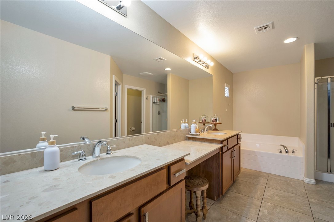 11047 Ketchikan Street Property Photo 11