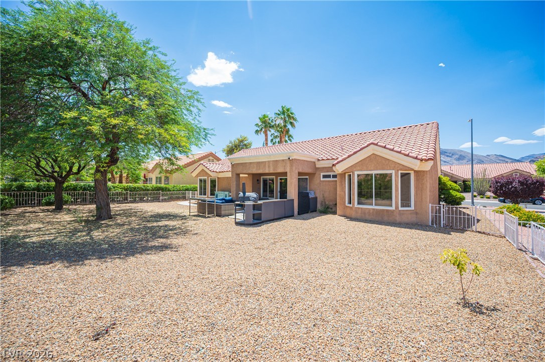 2548 Tumble Brook Drive Property Photo 10