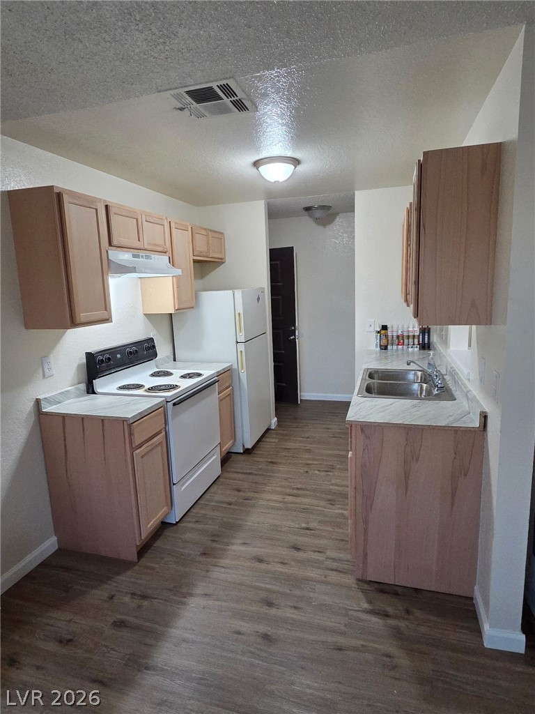 4581 Macher Way D Property Photo 3