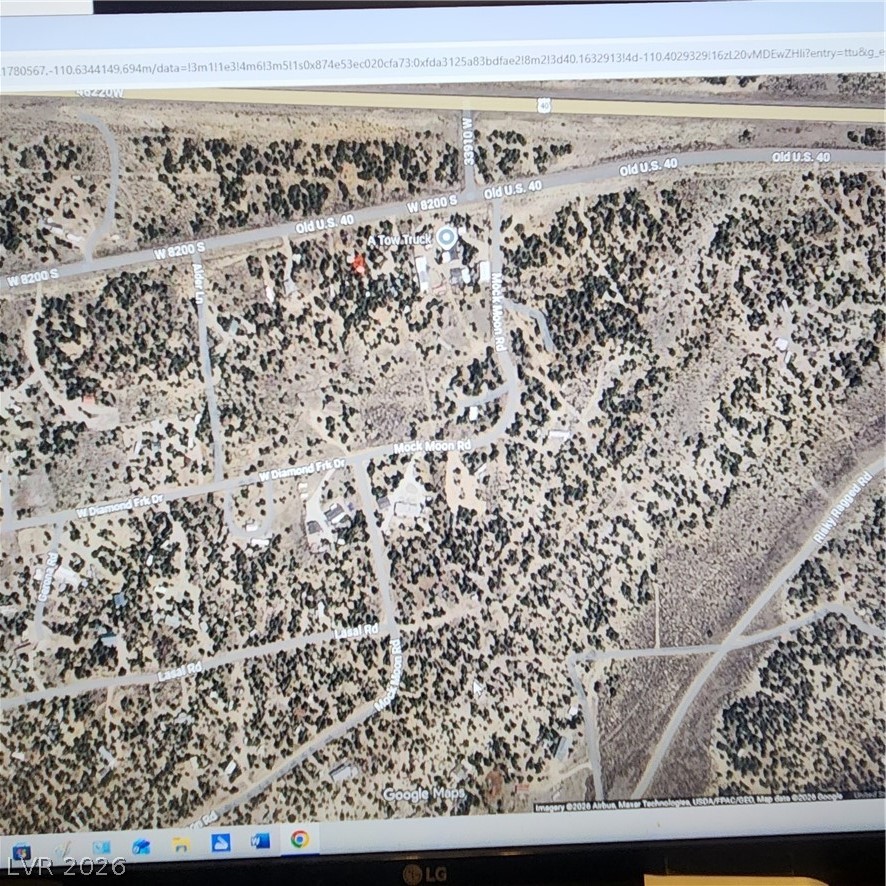 Pinion Pines Property Photo 15