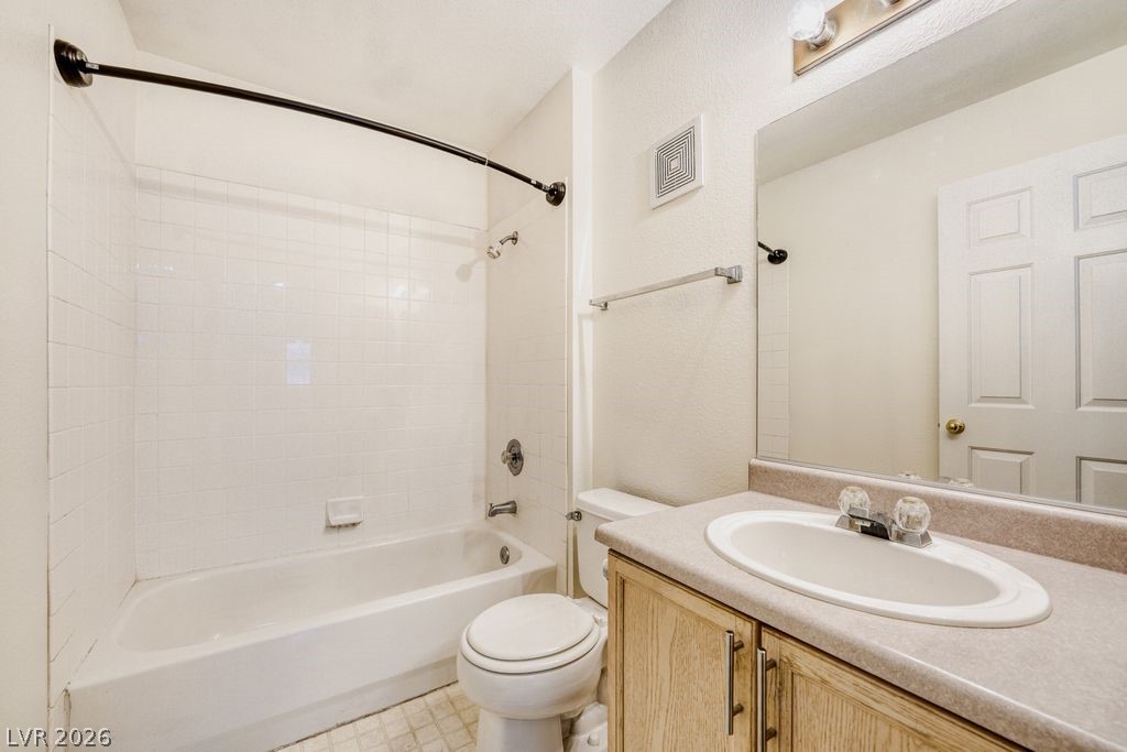8412 Blue Island Avenue Property Photo 29