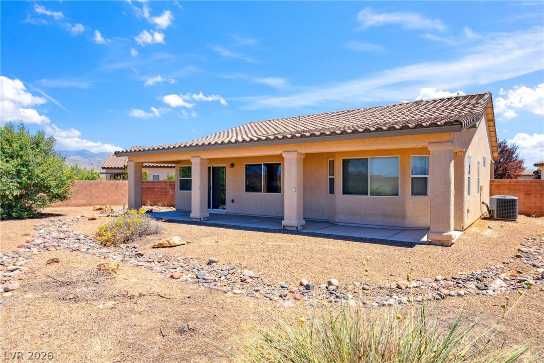 4680 Lorenzo Way Property Photo 42