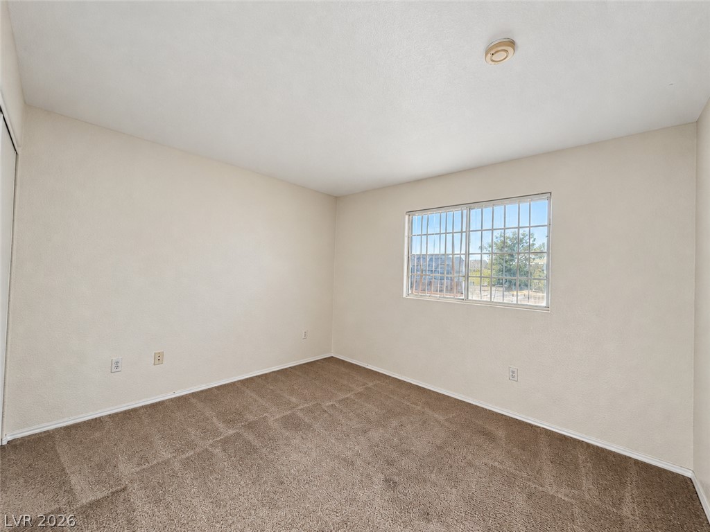 4730 East Craig Road 2068 Property Photo 5