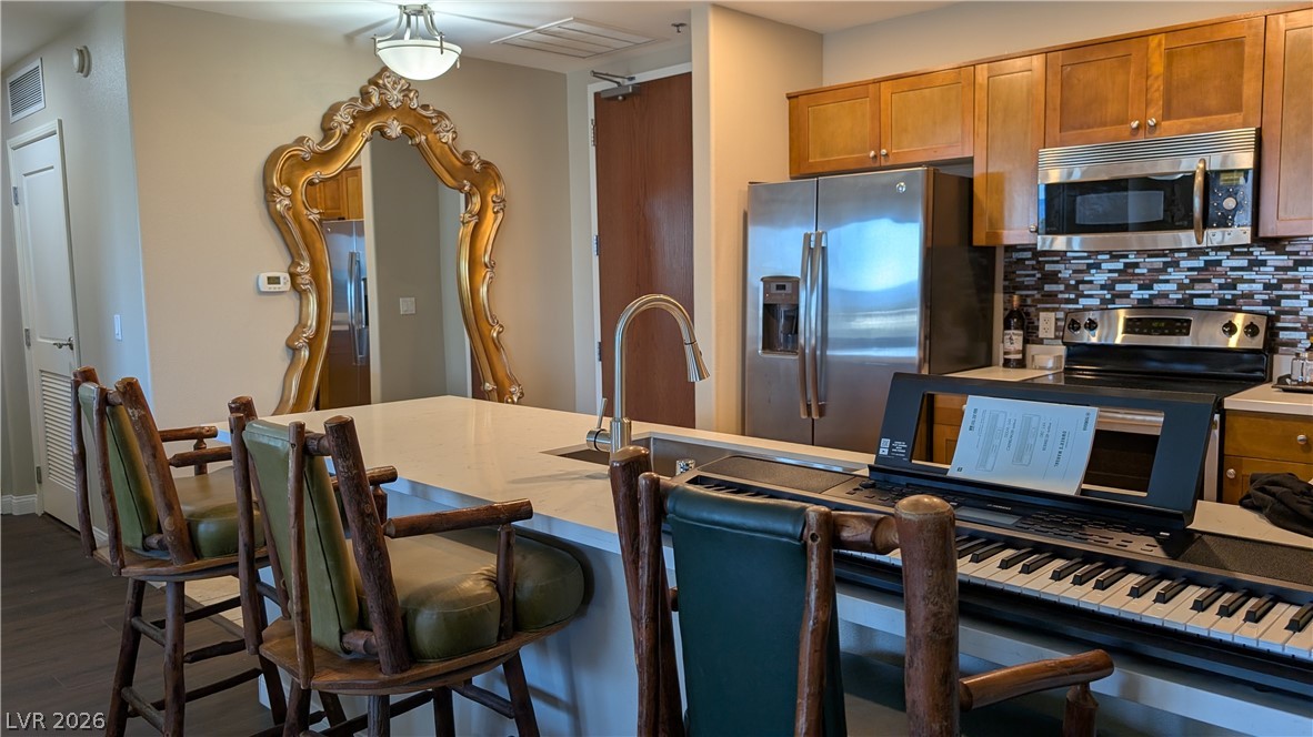 8255 Las Vegas Boulevard 415 Property Photo 4