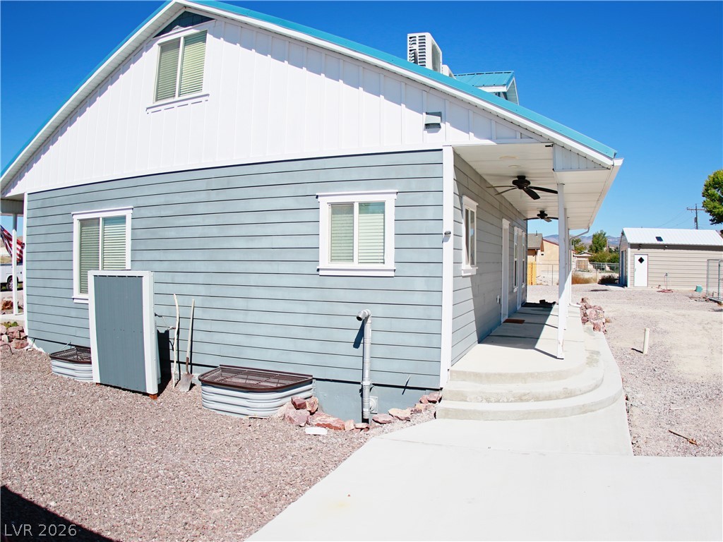 1348 Blad Street Property Photo 9
