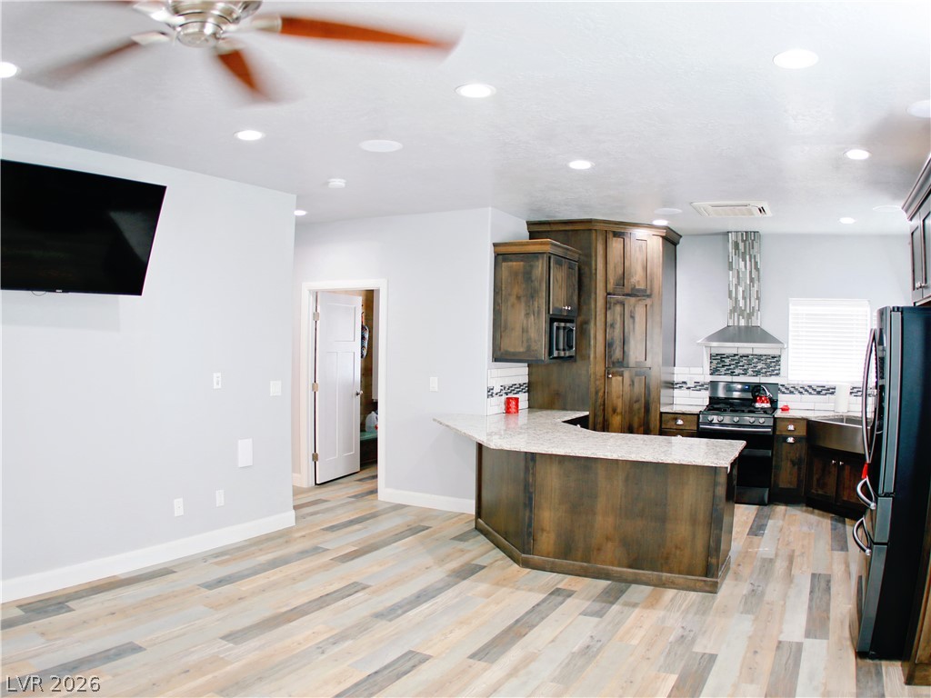 1348 Blad Street Property Photo 20
