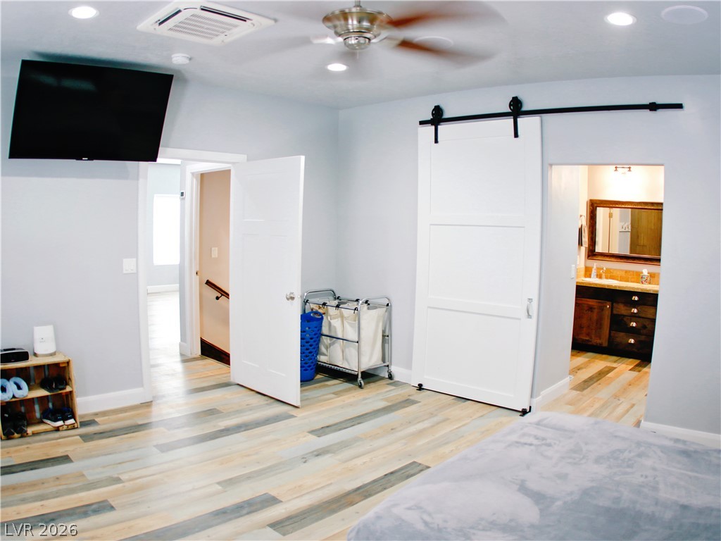 1348 Blad Street Property Photo 28