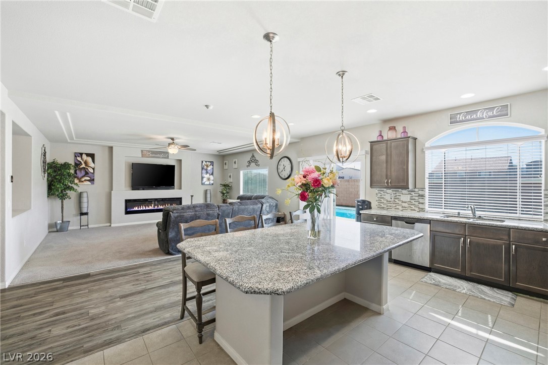 5953 Graystone Ridge Avenue Property Photo 10