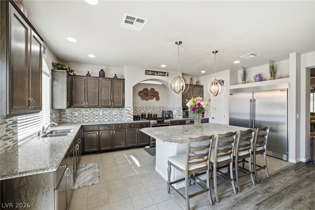 5953 Graystone Ridge Avenue Property Photo 12