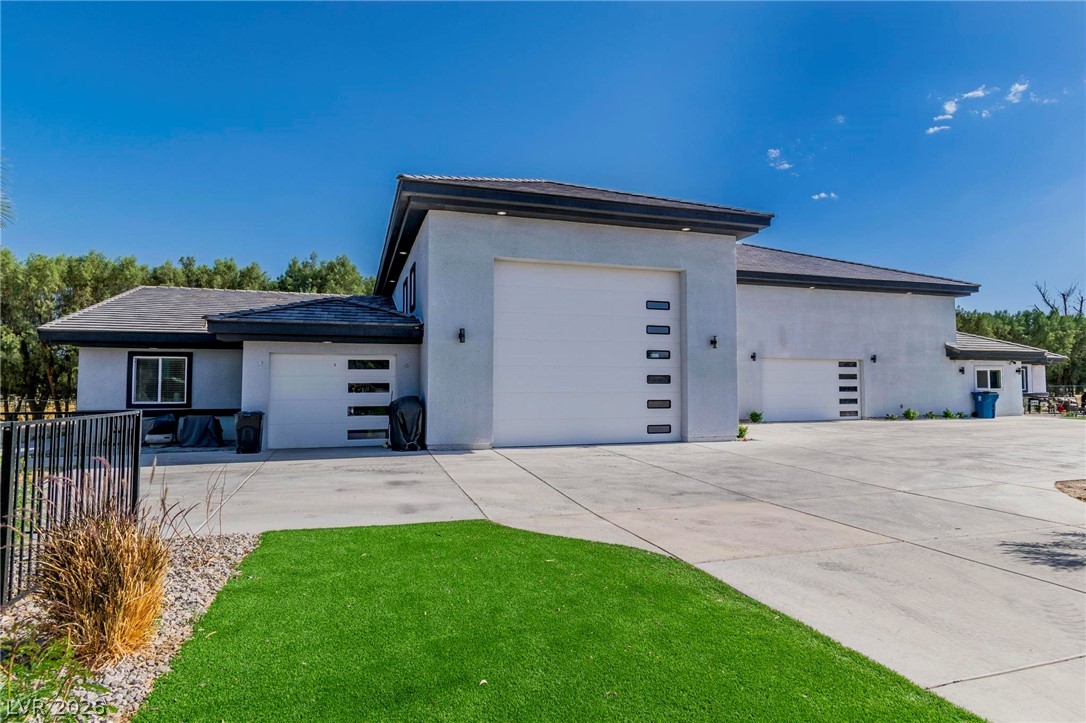 6731 Via Provenza Avenue Property Photo 6