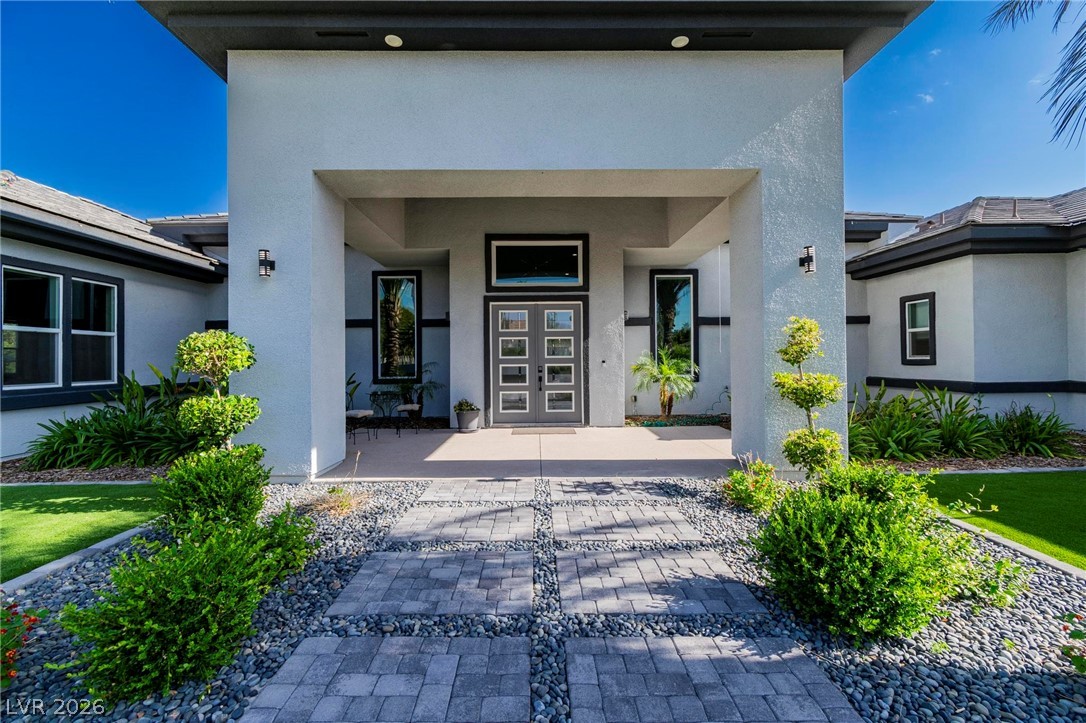 6731 Via Provenza Avenue Property Photo 10