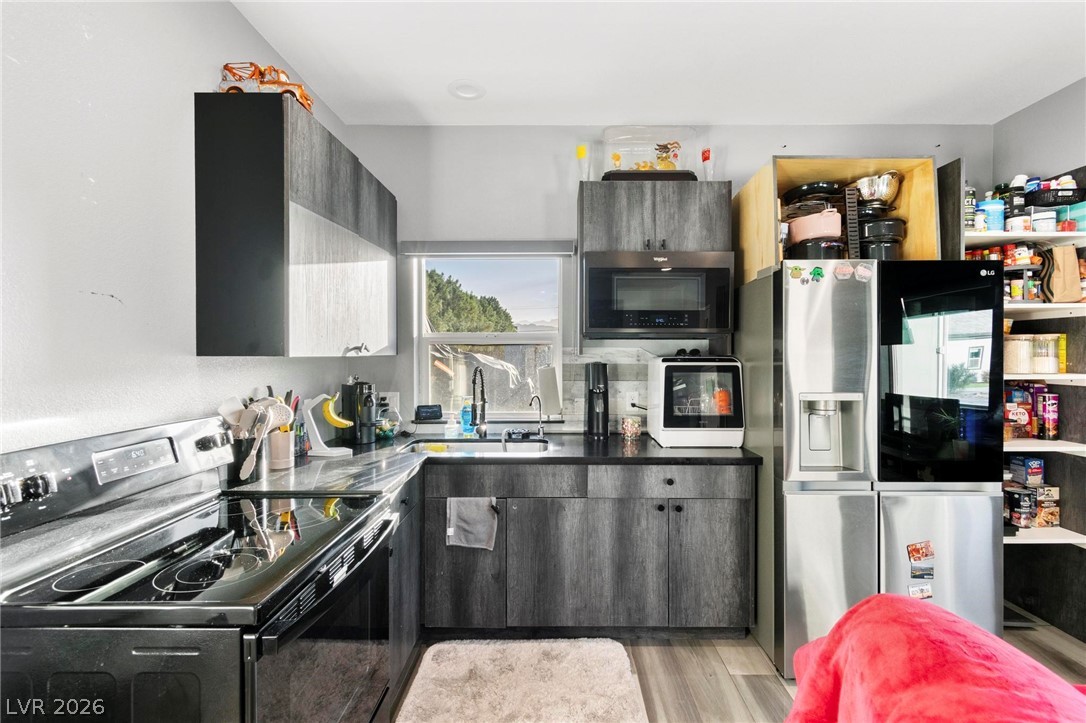 6731 Via Provenza Avenue Property Photo 71