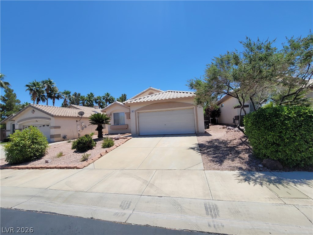 43 Pangloss Street Property Photo 2