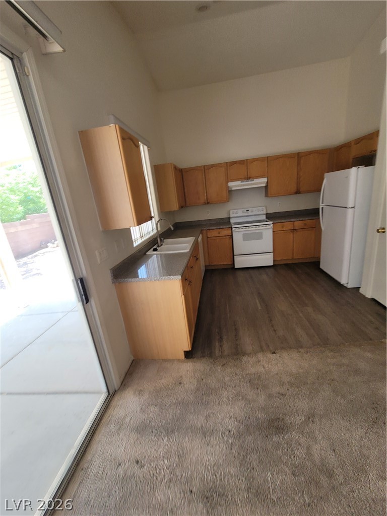 43 Pangloss Street Property Photo 33