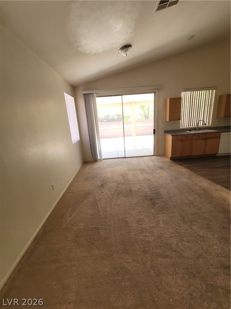 43 Pangloss Street Property Photo 37