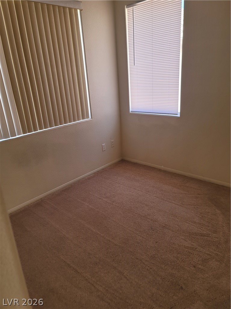43 Pangloss Street Property Photo 48