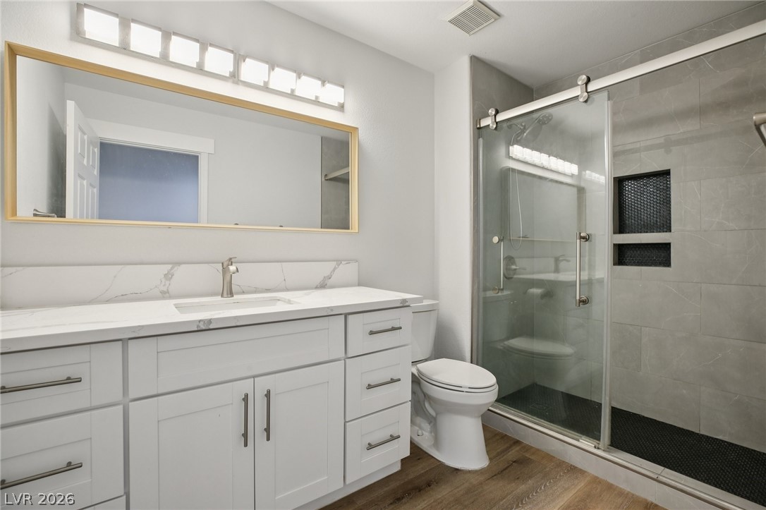 2504 Youngdale Drive Property Photo 32