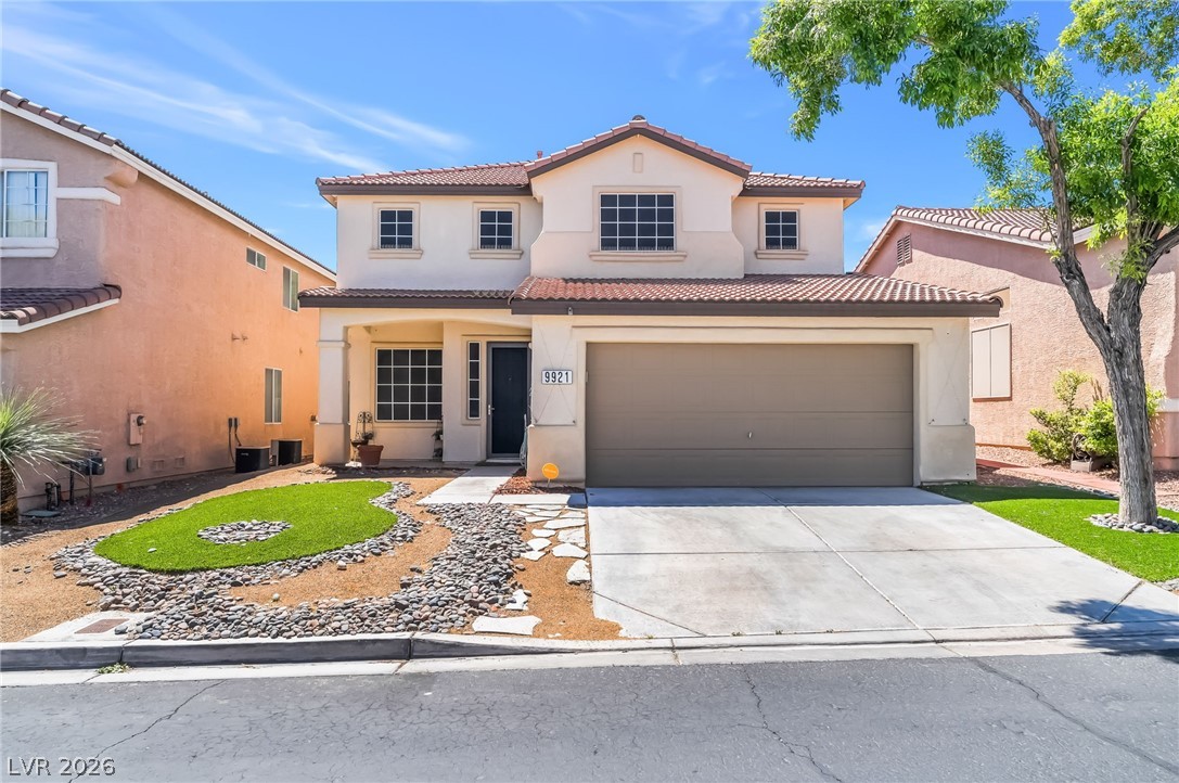 9921 Canyon Peak Drive Property Photo 2