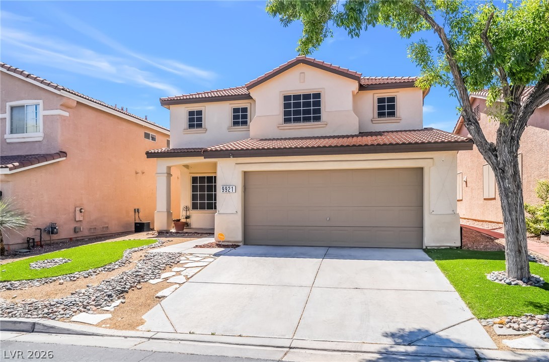 9921 Canyon Peak Drive Property Photo 3