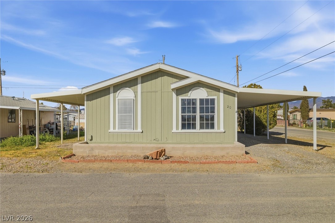 20 West Rudy Road Property Photo 2