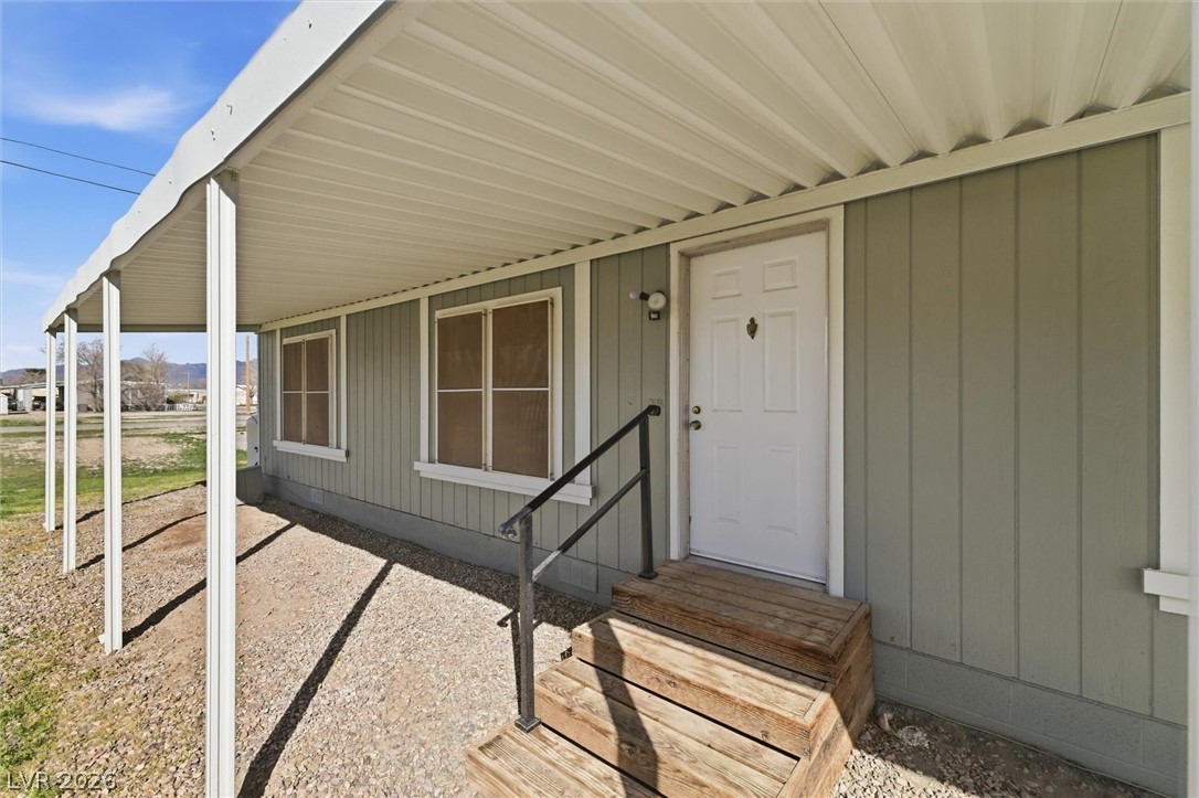 20 West Rudy Road Property Photo 4