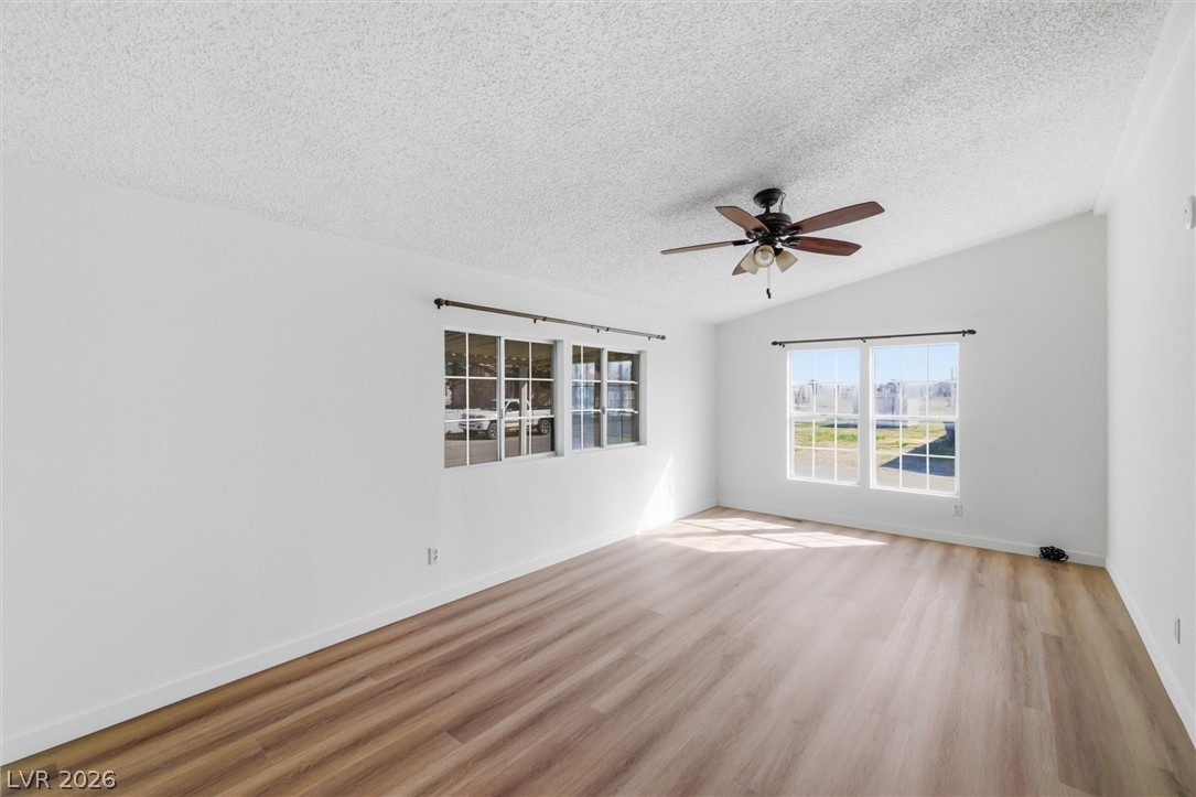 20 West Rudy Road Property Photo 8