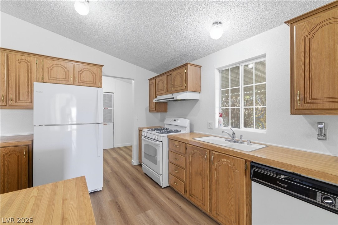 20 West Rudy Road Property Photo 15