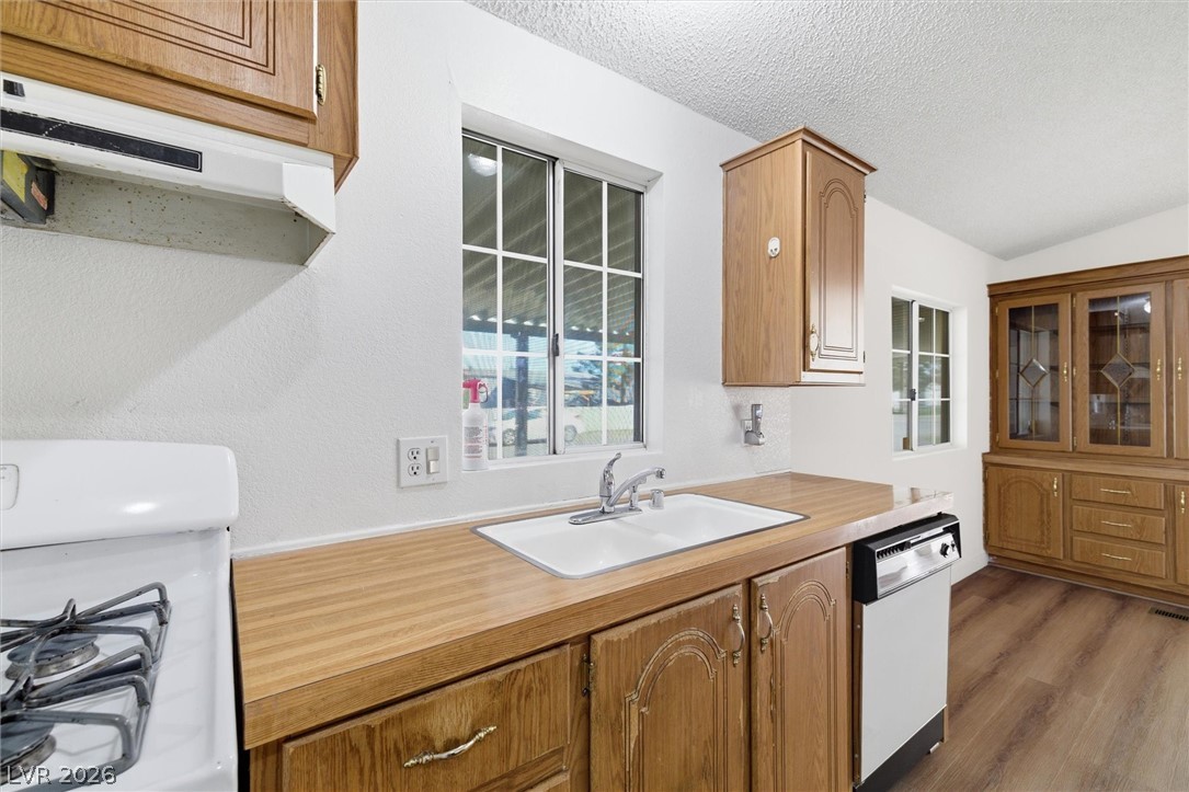 20 West Rudy Road Property Photo 16