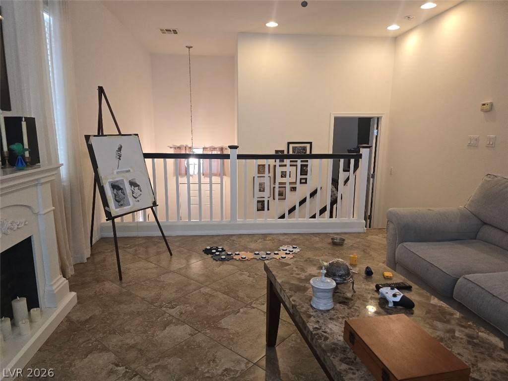 9833 Black Mulberry Street Property Photo 4