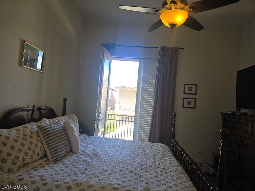 9833 Black Mulberry Street Property Photo 10