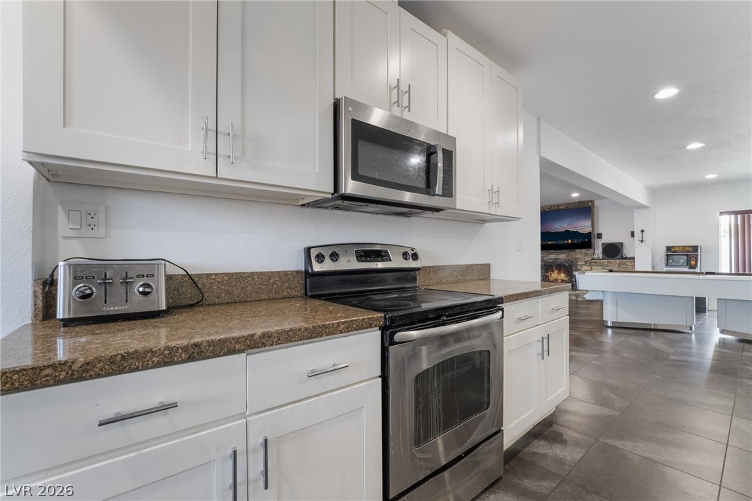 2200 Santa Ynez Drive Property Photo 15