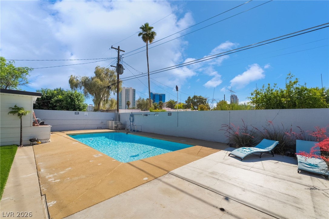 2200 Santa Ynez Drive Property Photo 43
