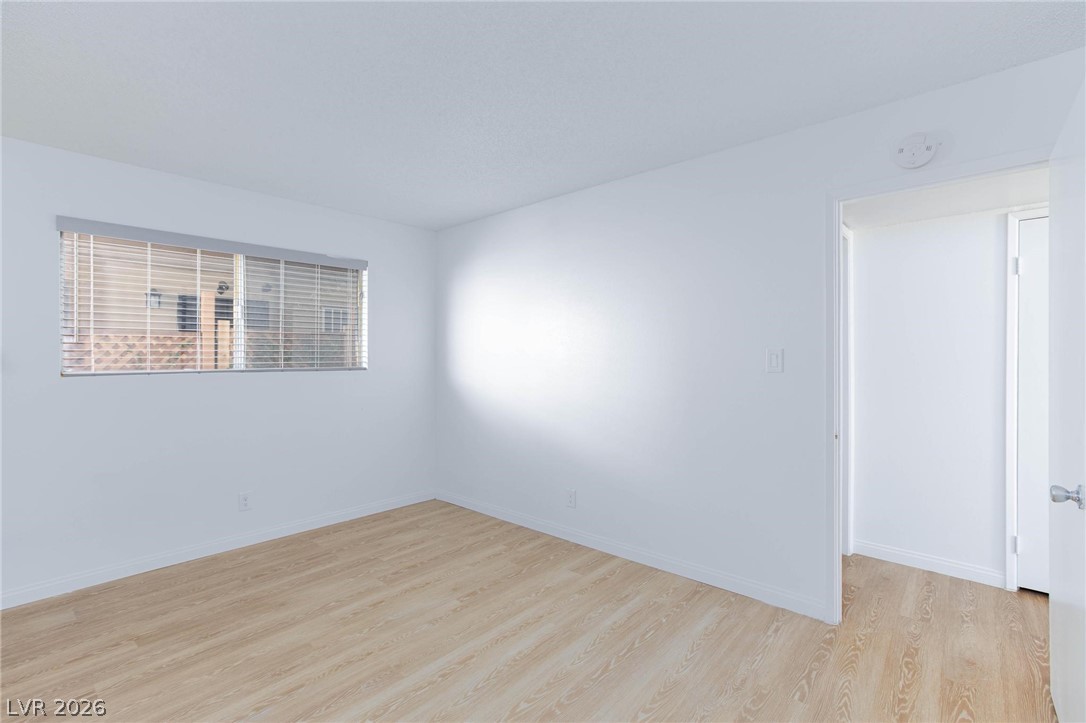 3821 1/2 Daisy Street 26 Property Photo 13