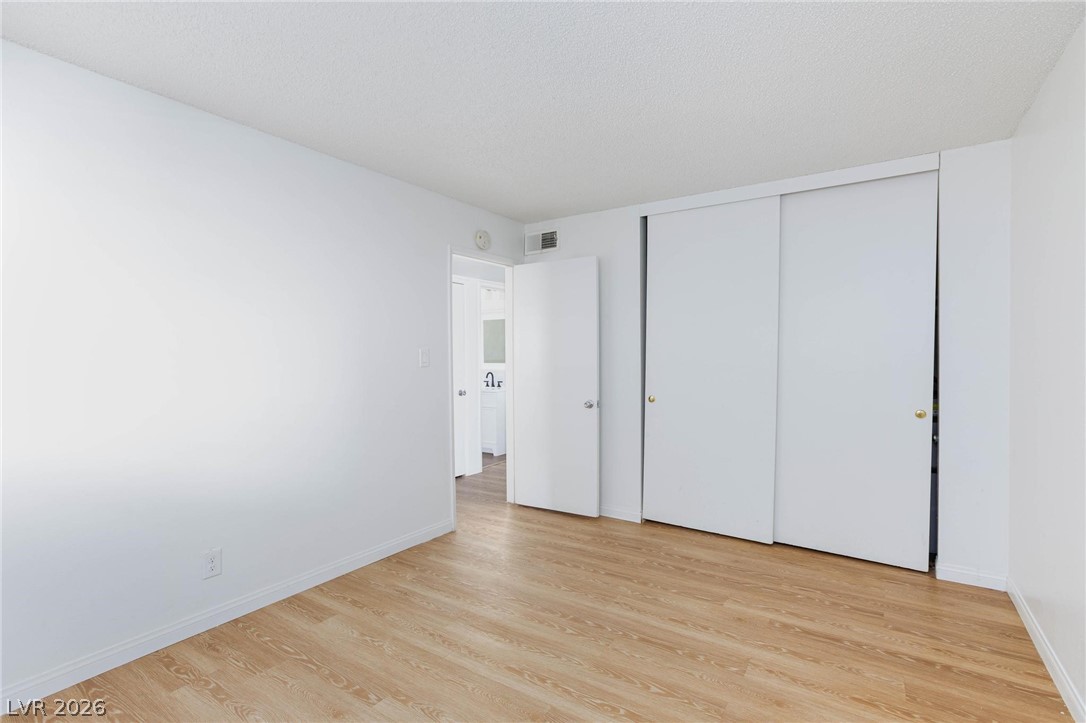 3821 1/2 Daisy Street 26 Property Photo 14