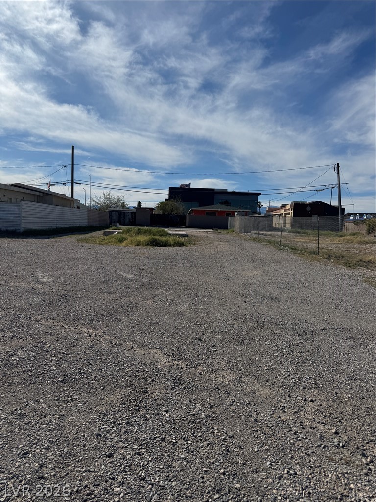 1933 North Bruce Street Property Photo 1