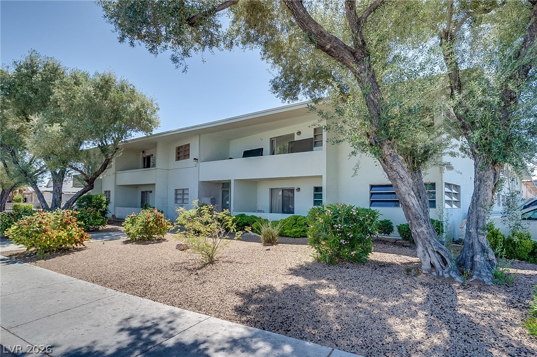 1700 Rexford Drive 209 Property Photo 1