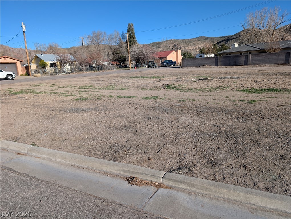 Lincoln St. Property Photo 8